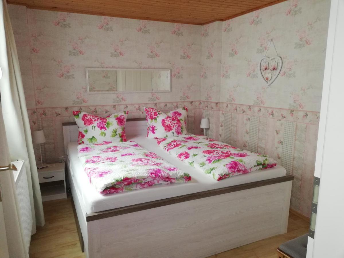 Haus Zur Traube Daire Klotten Dış mekan fotoğraf